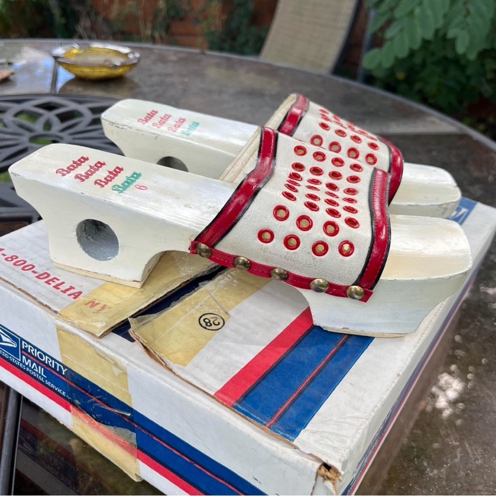 Vintage Red and White Wooden Sandals
